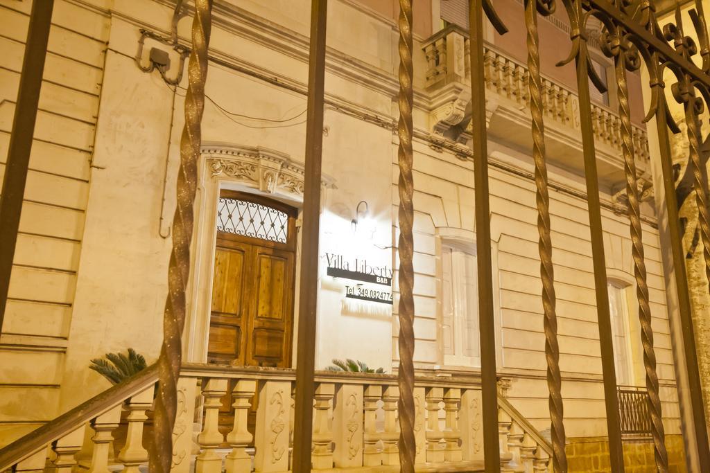 Villa Liberty Palazzo Gigante เลชเช ภายนอก รูปภาพ